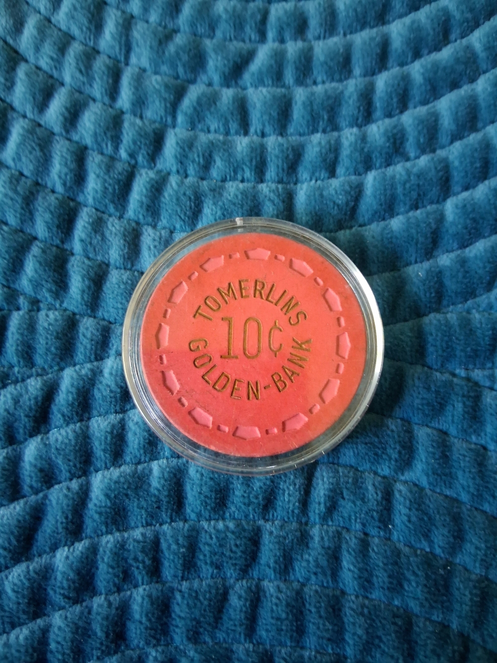 1950s Tomerlin's Golden Bank Club 10-cent casino chip from Reno, Nevada. - Picture 4 of 4